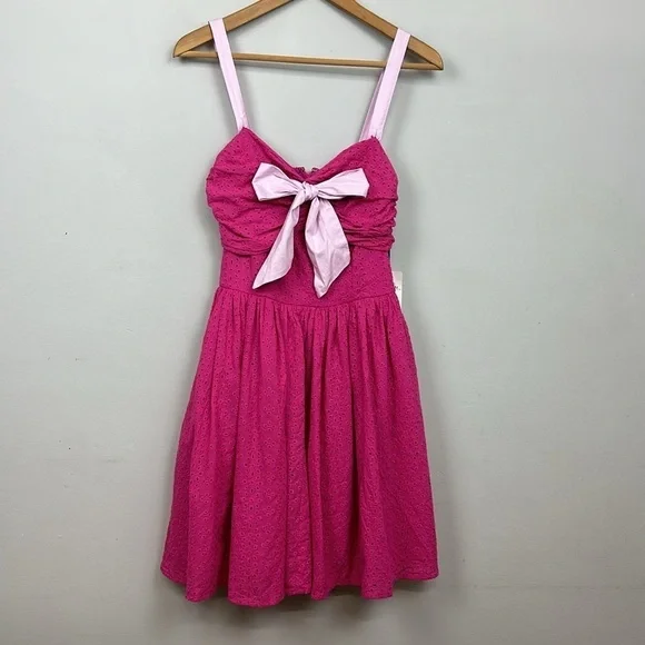 NWT Fushsia Pink Eyelet Flare Dress Sz M - Picture 4 of 12